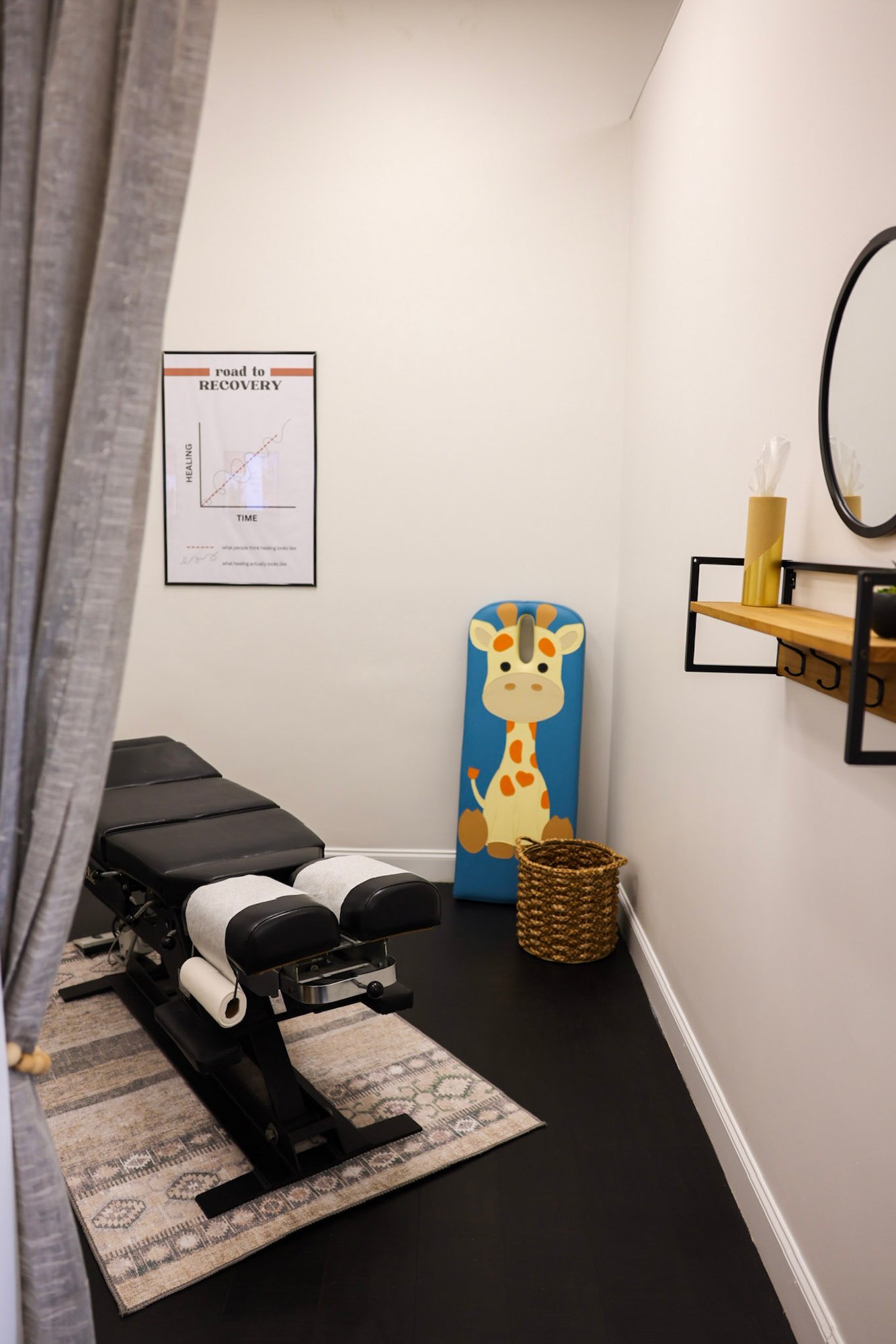 pregnancy chiropractor